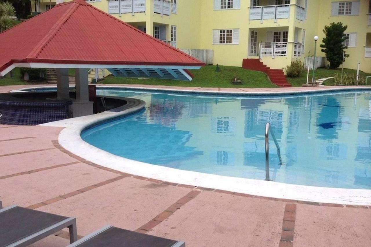 River Side Apt 9 @ Mystic Ridge. Apartment Ocho Rios Exterior photo